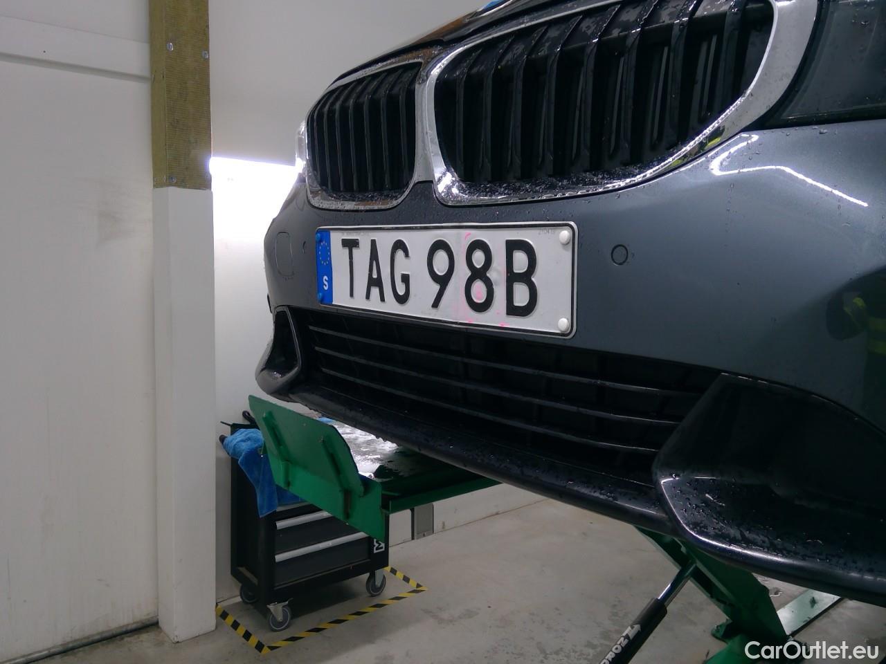  Bmw  Serie 3 318d MHEV Aut #2