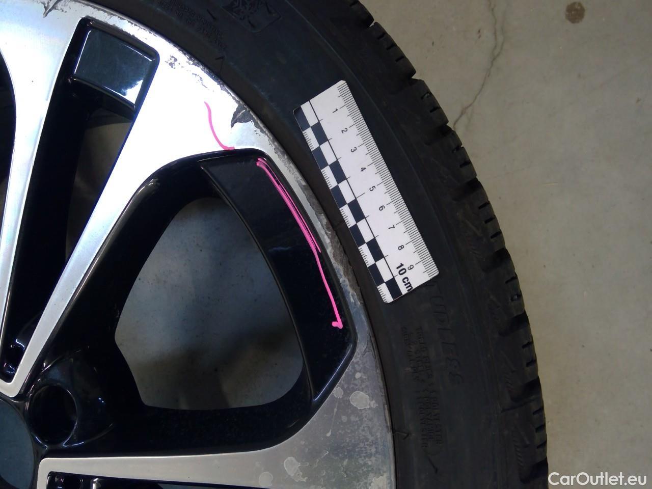  Mercedes  C-Klasse C 300 AMG Line 4M Aut #7