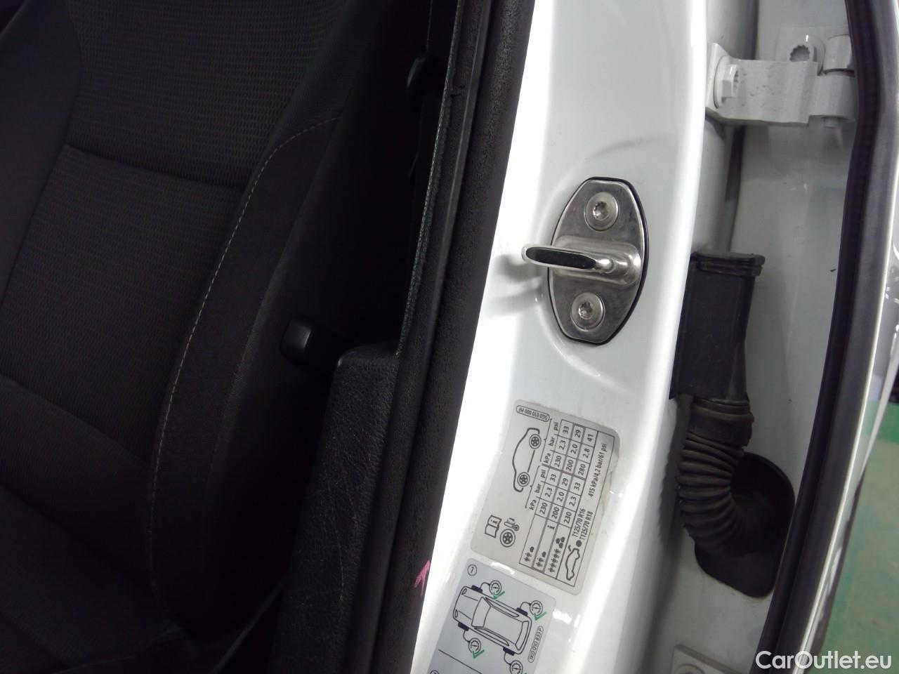  Volkswagen  Golf  Sp.Combi TSI 110 #21