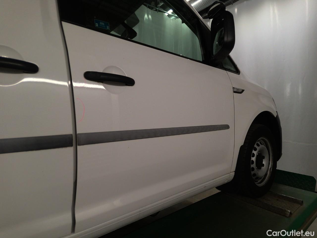  Volkswagen  Caddy  TDI 75 Maxi Aut. #22