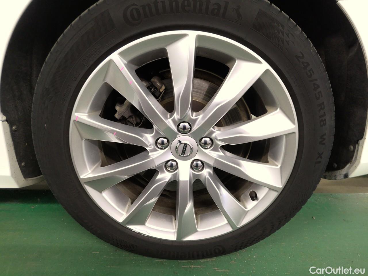  Volvo  V90  B4D Moment. Adv.Aut #26