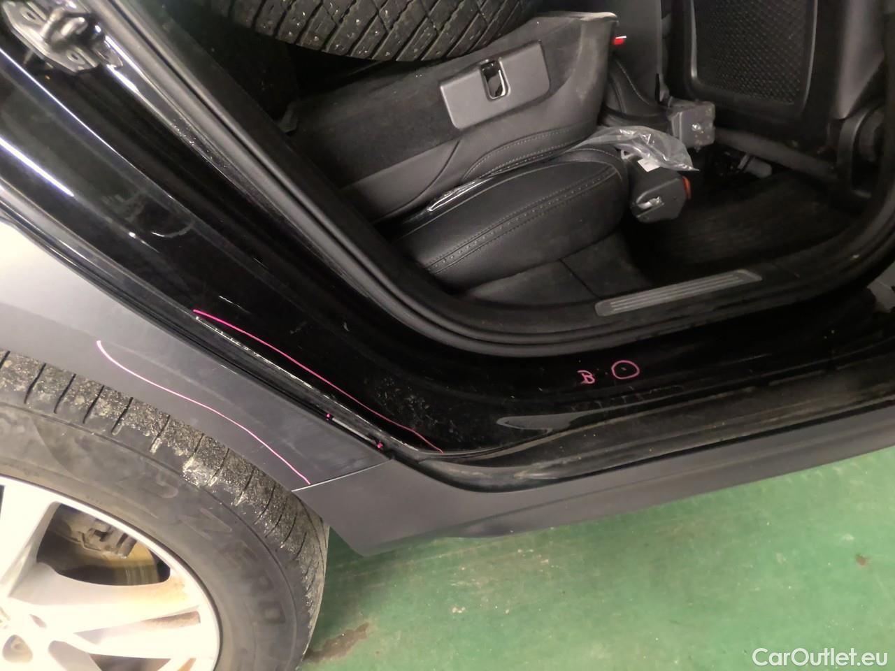  Volvo  V90  CC D4 AWD Pro Edition #46
