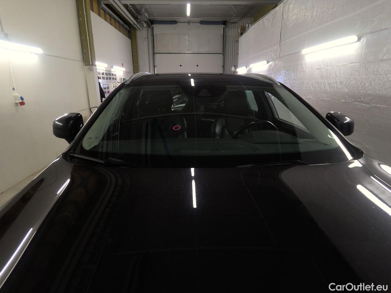  Volvo  V90  CC D4 AWD Pro Edition #61