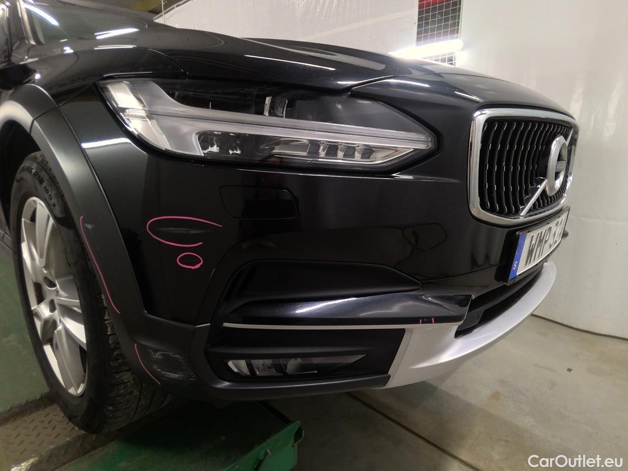  Volvo  V90  CC D4 AWD Pro Edition #10