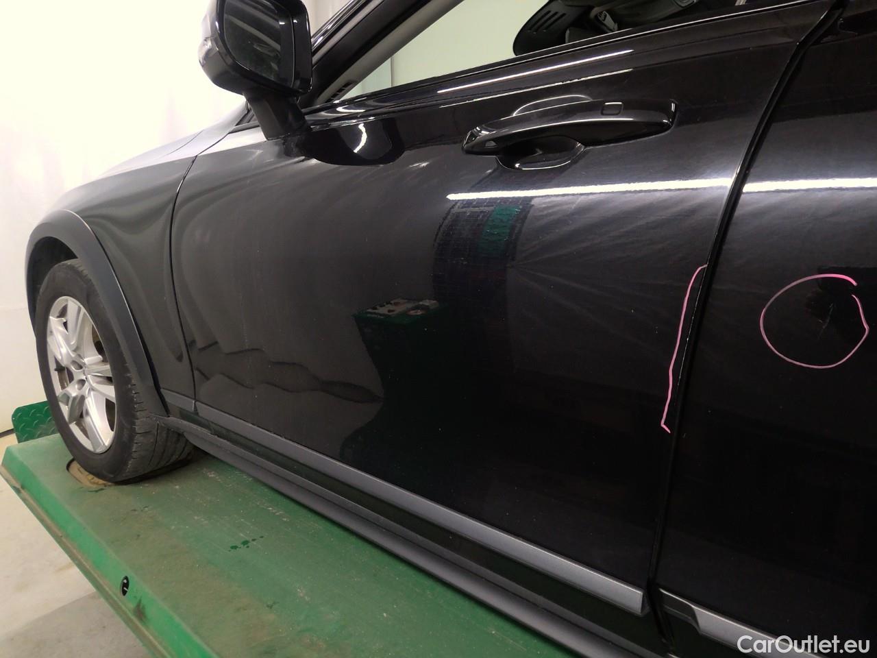  Volvo  V90  CC D4 AWD Pro Edition #22