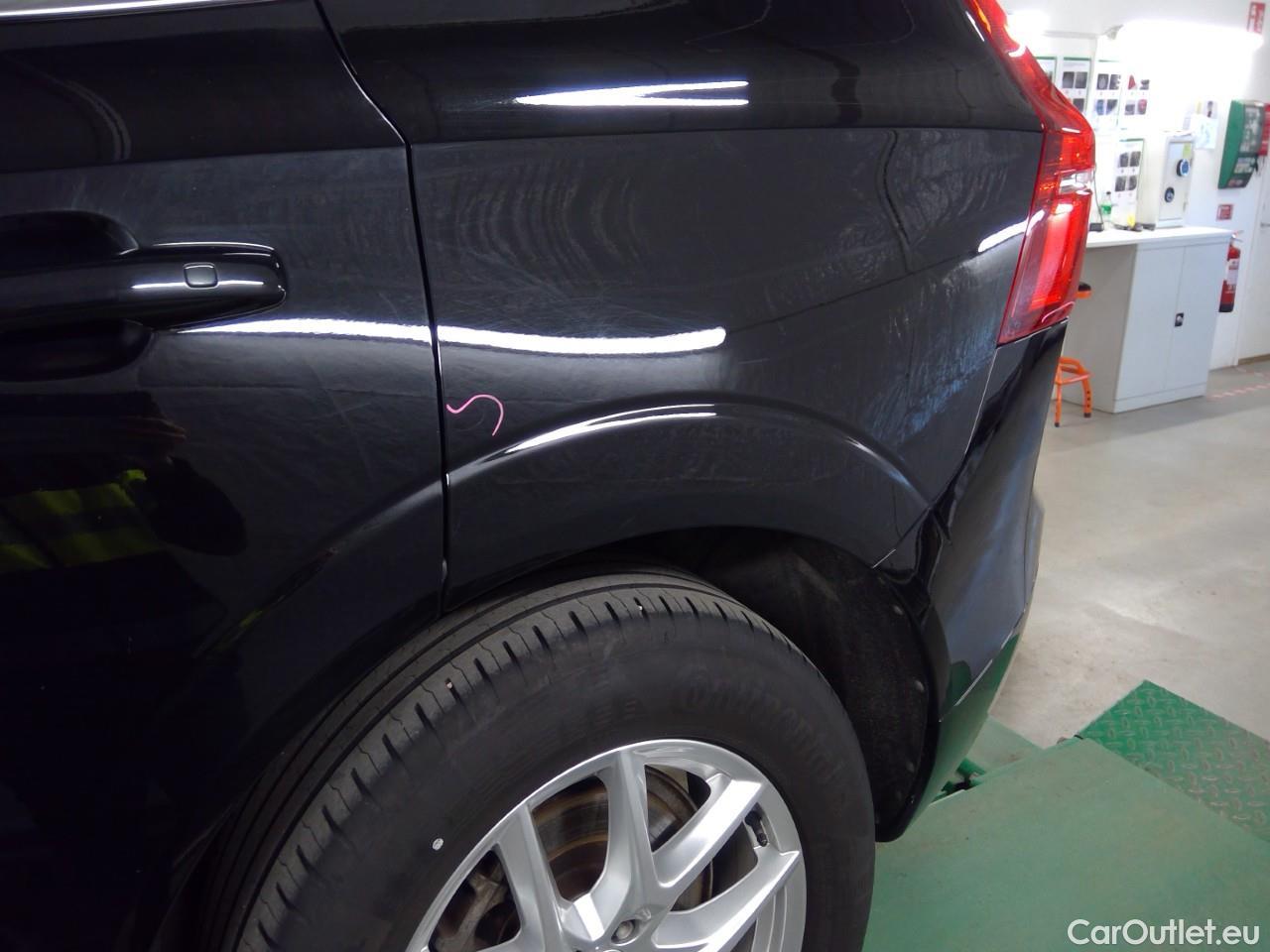  Volvo  XC60  B4D 4WD Mo Ad SE Park Aut #15
