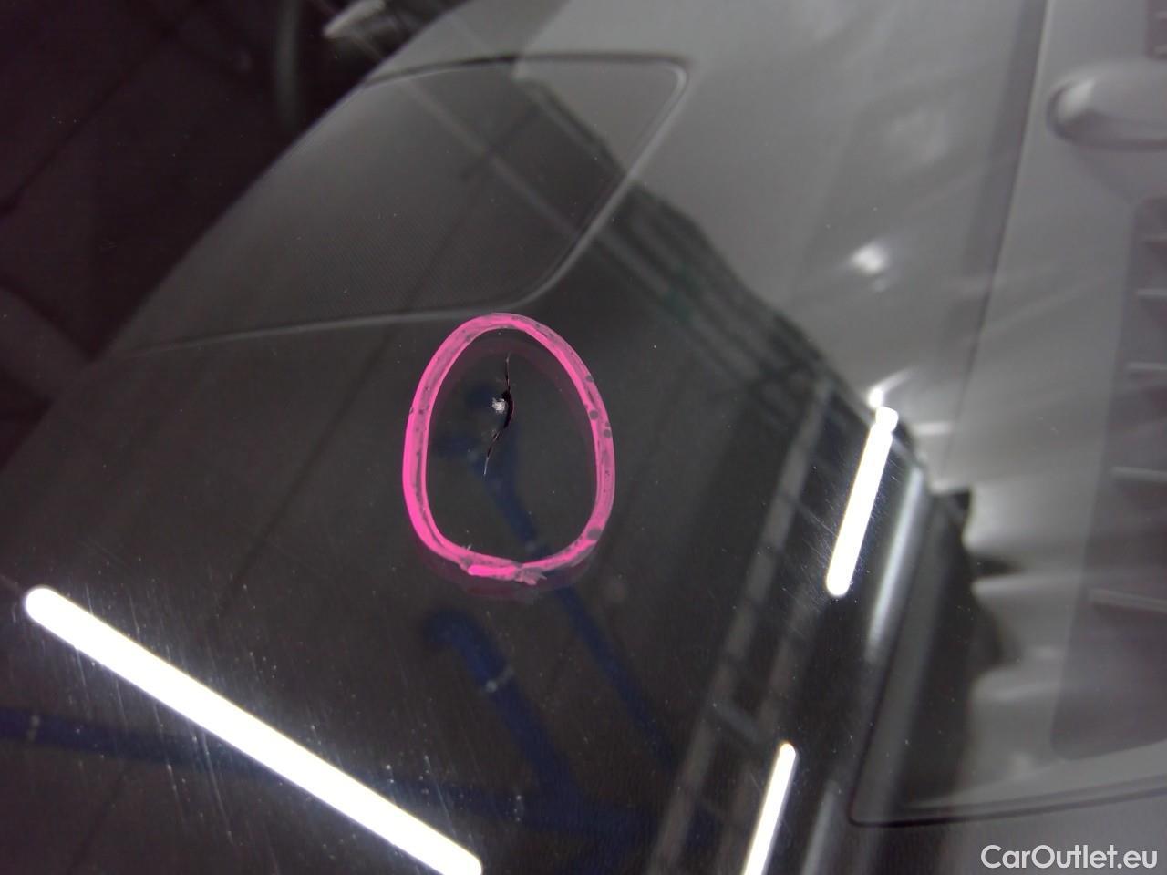  Volvo  XC60  B4D 197 Mom.Ad.Ed.FWD Aut #35