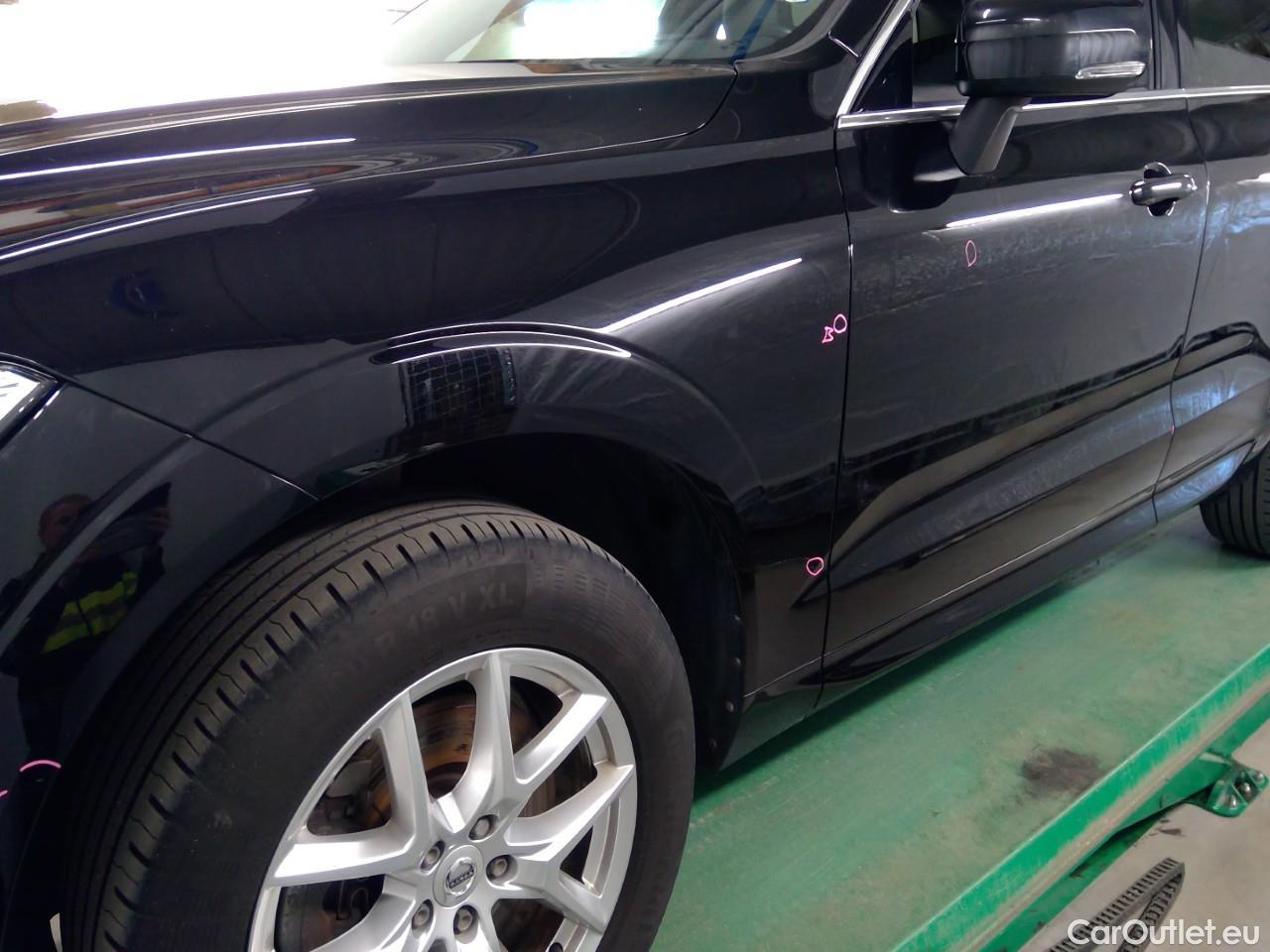  Volvo  XC60  B4D 4WD Mo Ad SE Park Aut #37