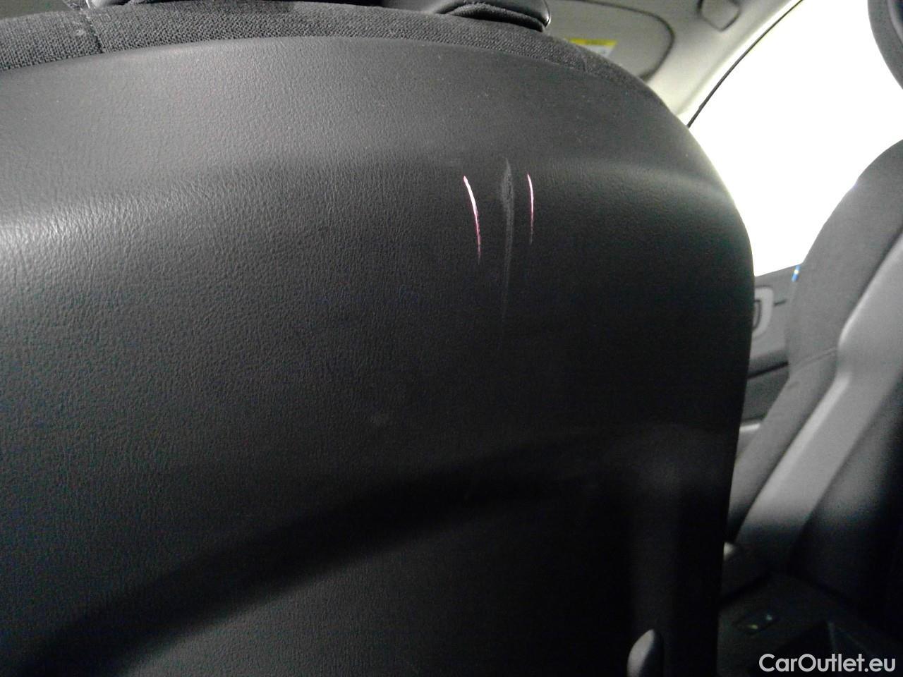  Volvo  XC60  B4D FWD Mom.Adv.SE Te.Aut #22