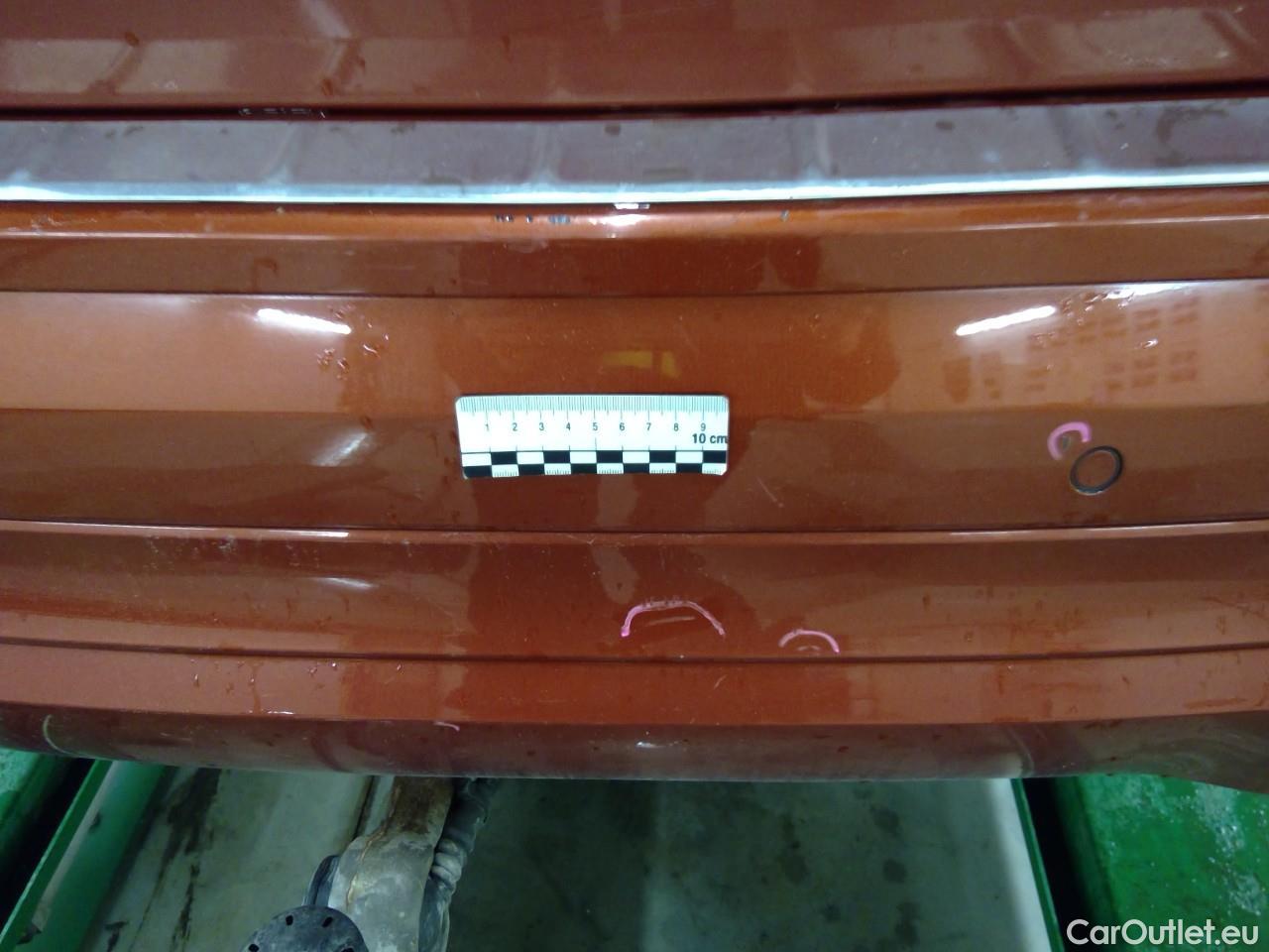  Volvo  XC60  B4D 197 Mom.Ad.Ed.FWD Aut #18