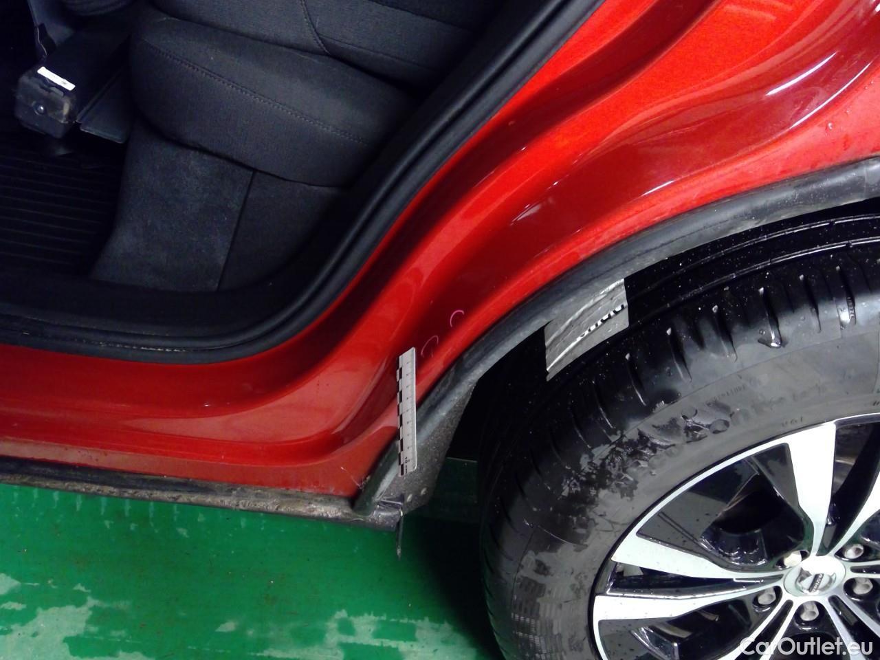  Volvo  XC60  B4D 197 Mom.Ad.Ed.FWD Aut #12