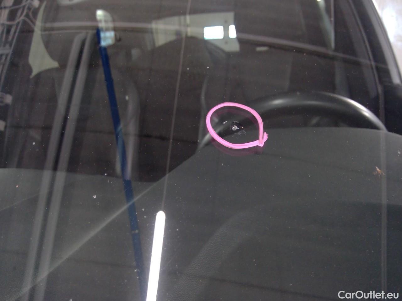  Volvo  XC60  B4D 4WD Mo Ad SE Park Aut #36
