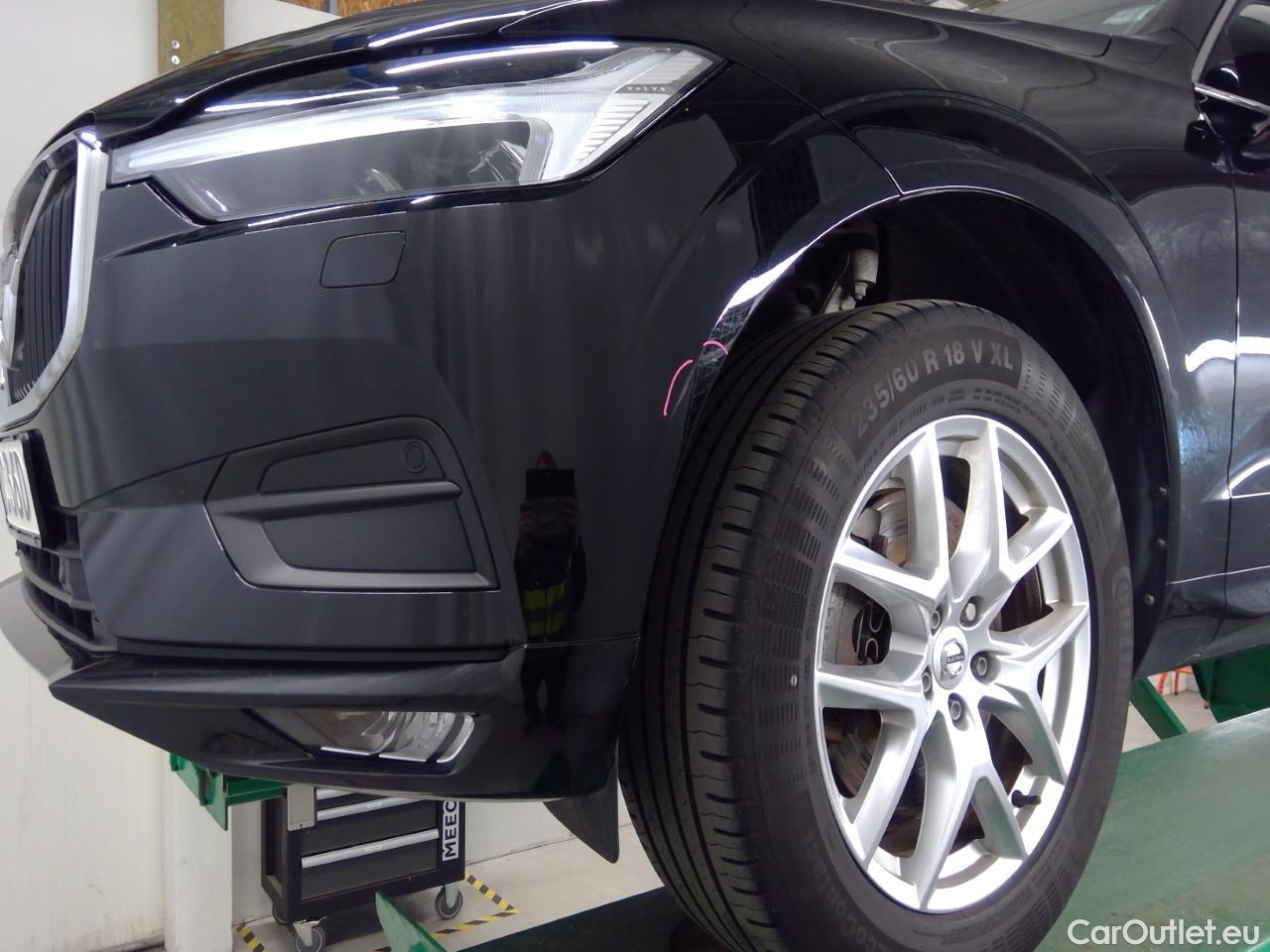  Volvo  XC60  B4D 4WD Mo Ad SE Park Aut #5