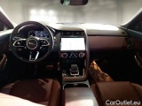  Jaguar  E-PACE JAGUAR  / 2017 / 5P / SUV 1.5 P300E R-DYNAMIC S AUTO 4WD #3
