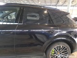 Porsche  Cayenne PORSCHE  / 2017 / 5P / SUV 3.0 V6 E-HYBRID #57
