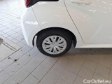  Toyota  Yaris TOYOTA  / 2020 / 5P / BERLINA HYBRID BUSINESS MY20 #49
