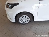  Toyota  Yaris TOYOTA  / 2020 / 5P / BERLINA HYBRID BUSINESS MY20 #54