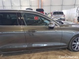  Volvo  V60 VOLVO  / 2019 / 5P / STATION WAGON T6 PLUG-IN AWD AUTOM.INSCR.EXPR. #39