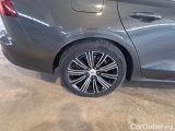  Volvo  V60 VOLVO  / 2019 / 5P / STATION WAGON T6 PLUG-IN AWD AUTOM.INSCR.EXPR. #74