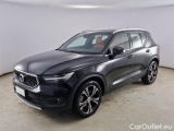  Volvo  XC 40 VOLVO XC40 / 2017 / 5P / SUV T5 PLUG-IN HYBRID AUTO RECHARGE INSCR. 