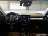  Volvo  XC 40 VOLVO XC40 / 2017 / 5P / SUV T4 PLUG-IN HYBR AUTO RECH INSCRIP EXPR (AUTOCARRO) #3