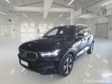  Volvo  XC 40 VOLVO XC40 / 2017 / 5P / SUV T4 PLUG-IN HYBR AUTO RECH INSCRIP EXPR (AUTOCARRO) 