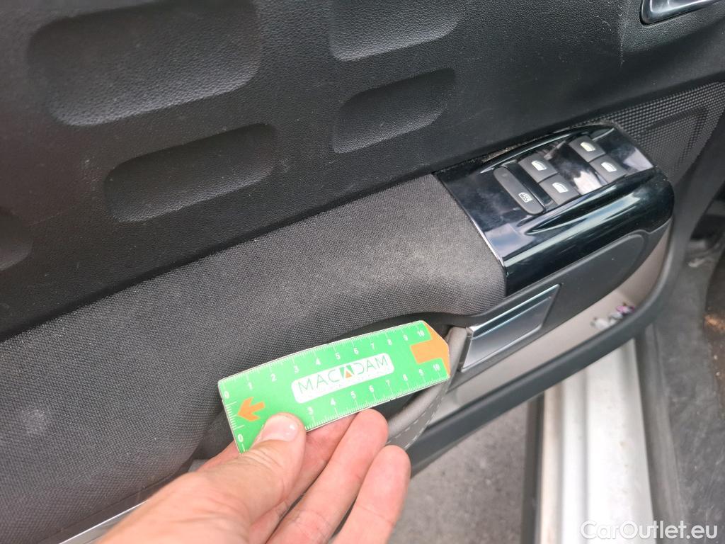  Citroen  C3  Shine 1.2 PureTech 80CV BVM5 E6 #15