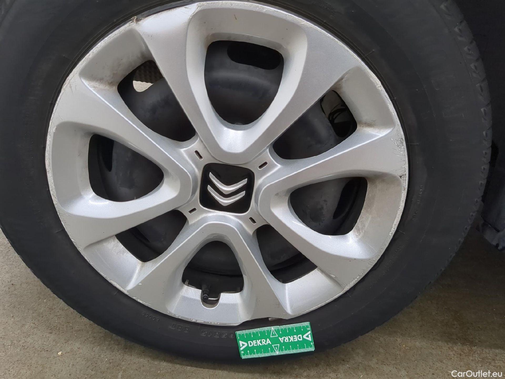  Citroen  C3  Société Feel 1.2 PureTech 80CV BVM5 E6d #9