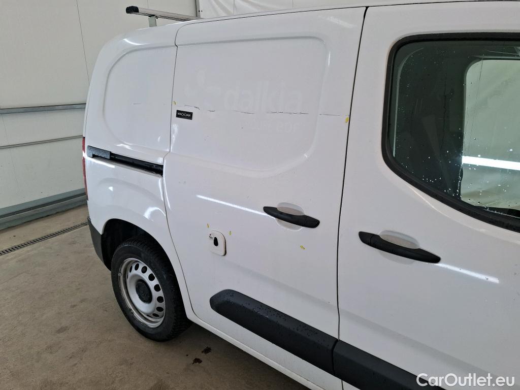  Citroen  Berlingo  Fourgon Driver M 1000 1.5 BlueHDi 100CV BVM5 E6dT #1