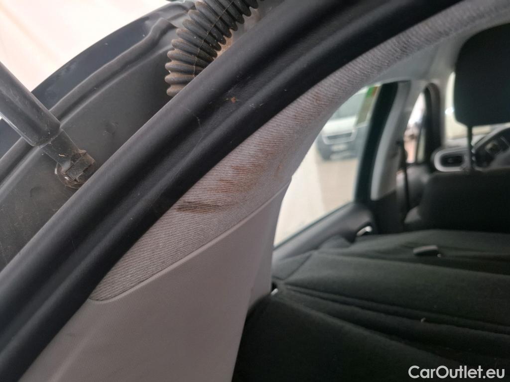  Citroen  C3  Société Feel Nav 1.2 PureTech 80CV BVM5 E6 #20