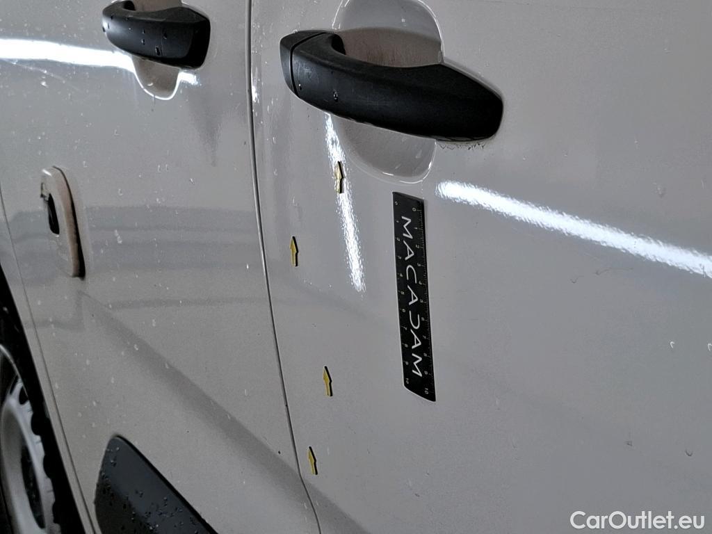  Citroen  Berlingo  Fourgon Driver M 1000 1.5 BlueHDi 100CV BVM5 E6dT #22