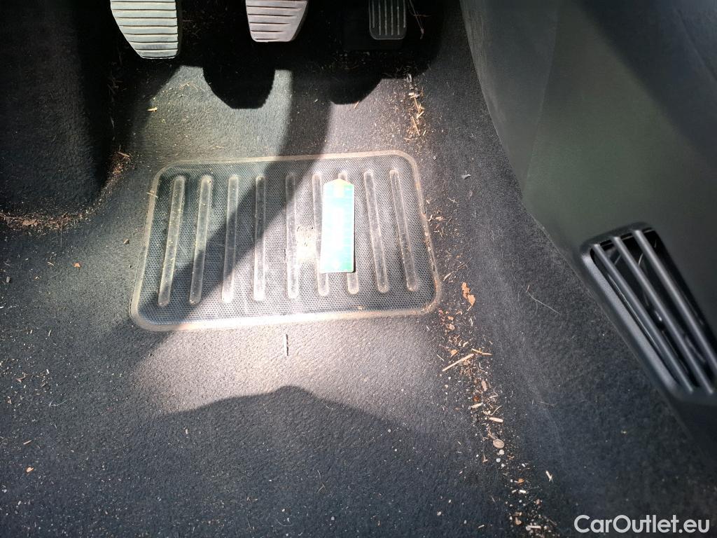  Citroen  C3  Shine 1.2 PureTech 80CV BVM5 E6 #5