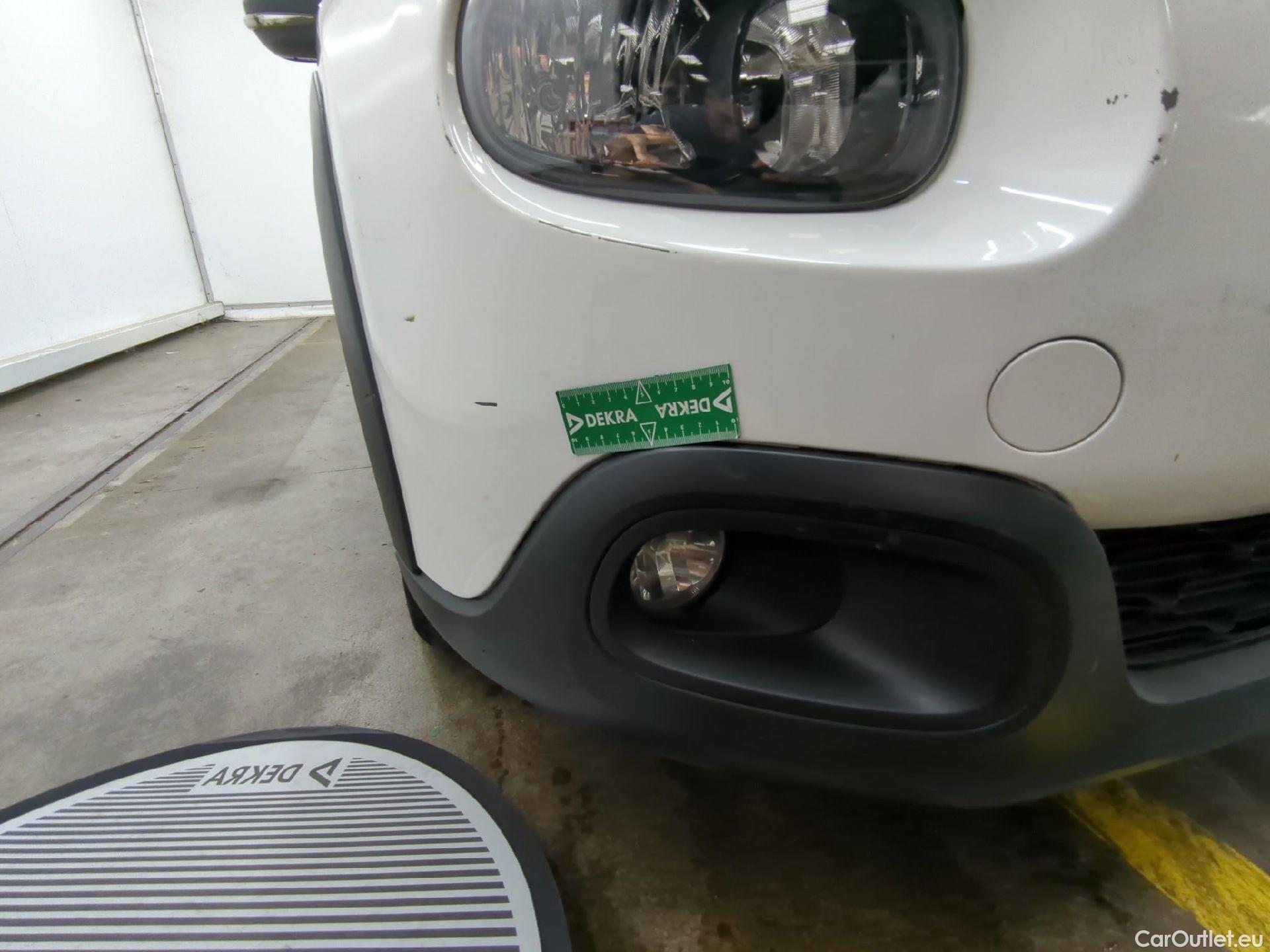  Citroen  C3  Société Feel 1.2 PureTech 80CV BVM5 E6d #21
