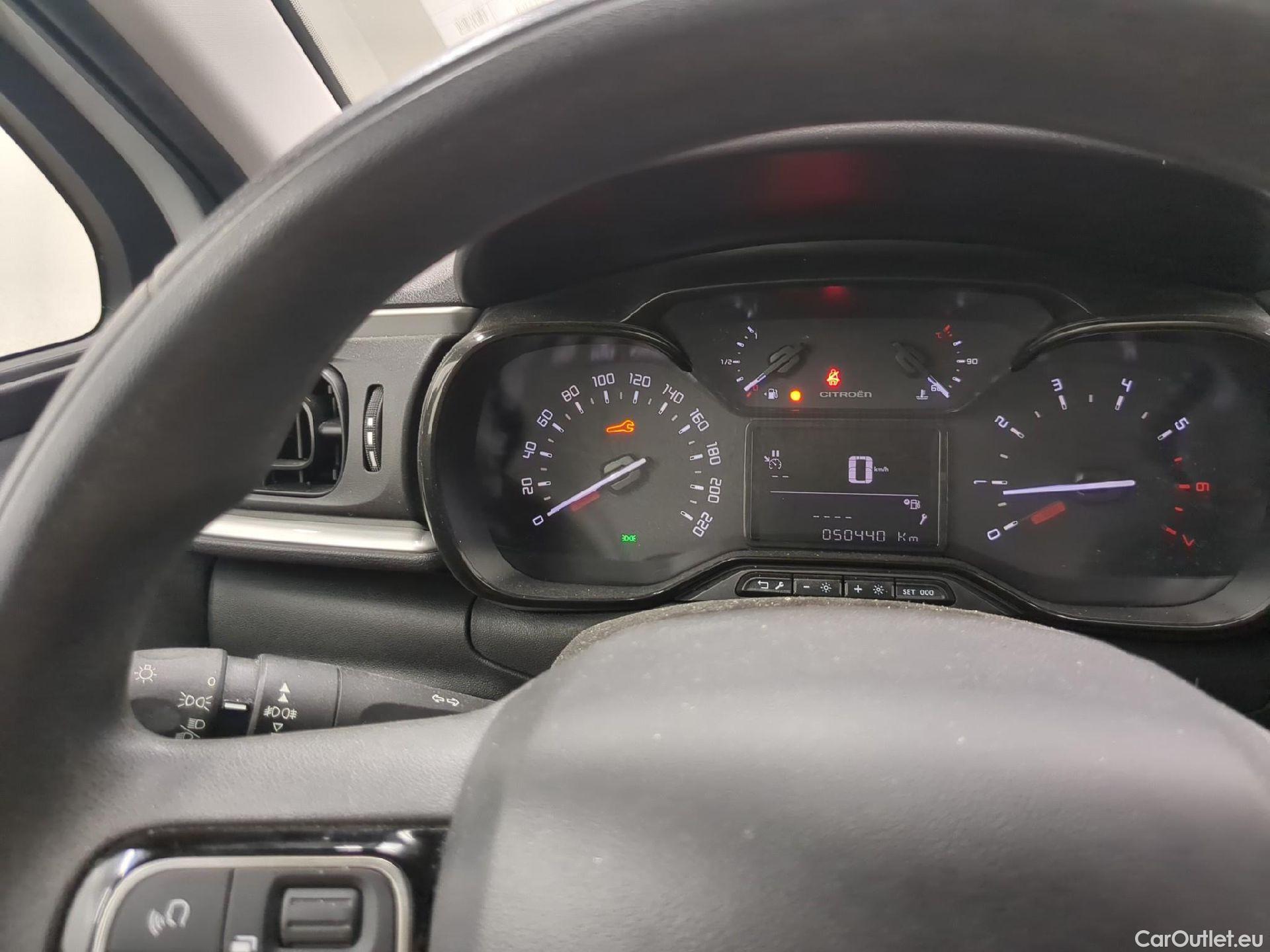  Citroen  C3  Société Feel 1.2 PureTech 80CV BVM5 E6d #1