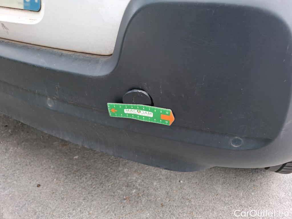  Citroen  C3  Shine 1.2 PureTech 80CV BVM5 E6 #17
