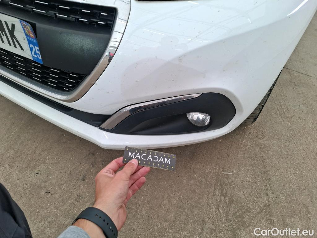  Peugeot  208  Signature 1.2 PureTech 80CV BVM5 E6dT #16