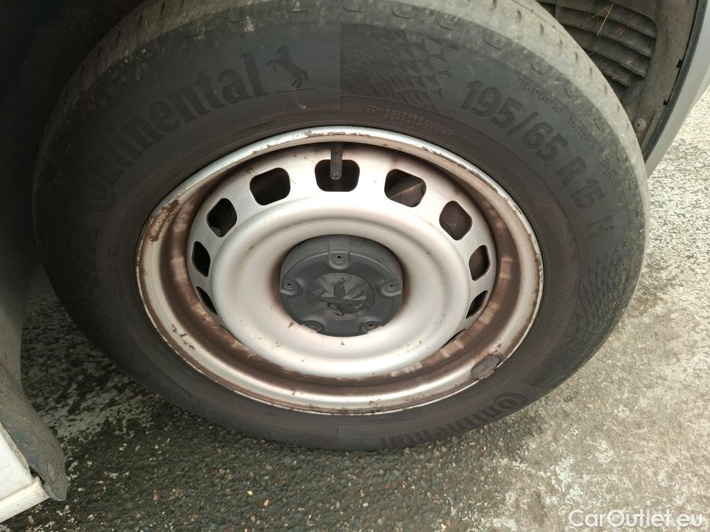  Peugeot  Partner  Premium L1 1.5 HDi 75CV BVM5 E6dT #16
