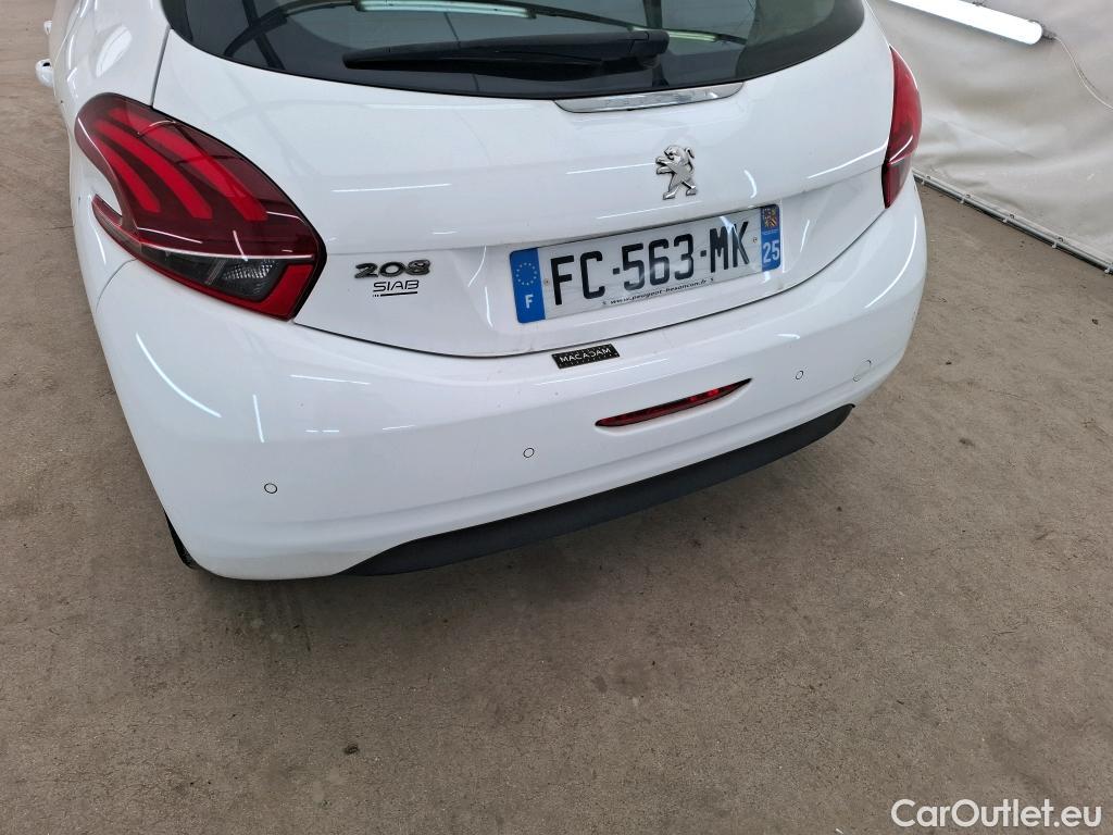  Peugeot  208  Signature 1.2 PureTech 80CV BVM5 E6dT #1