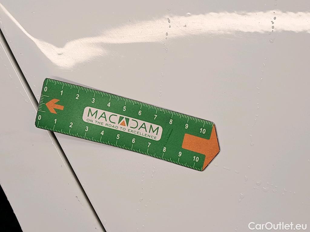 Renault  Clio  IV Air MediaNav 1.5 dCi 90CV BVM5 E6 #4