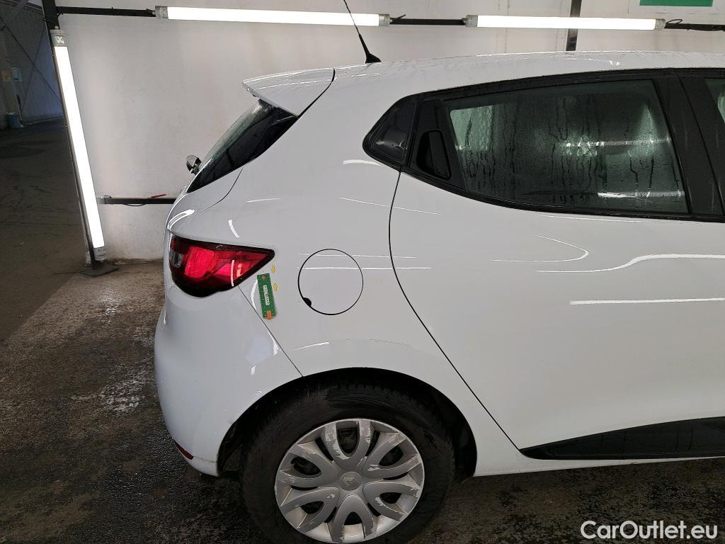  Renault  Clio  IV Air MediaNav 1.5 dCi 90CV BVM5 E6 #14