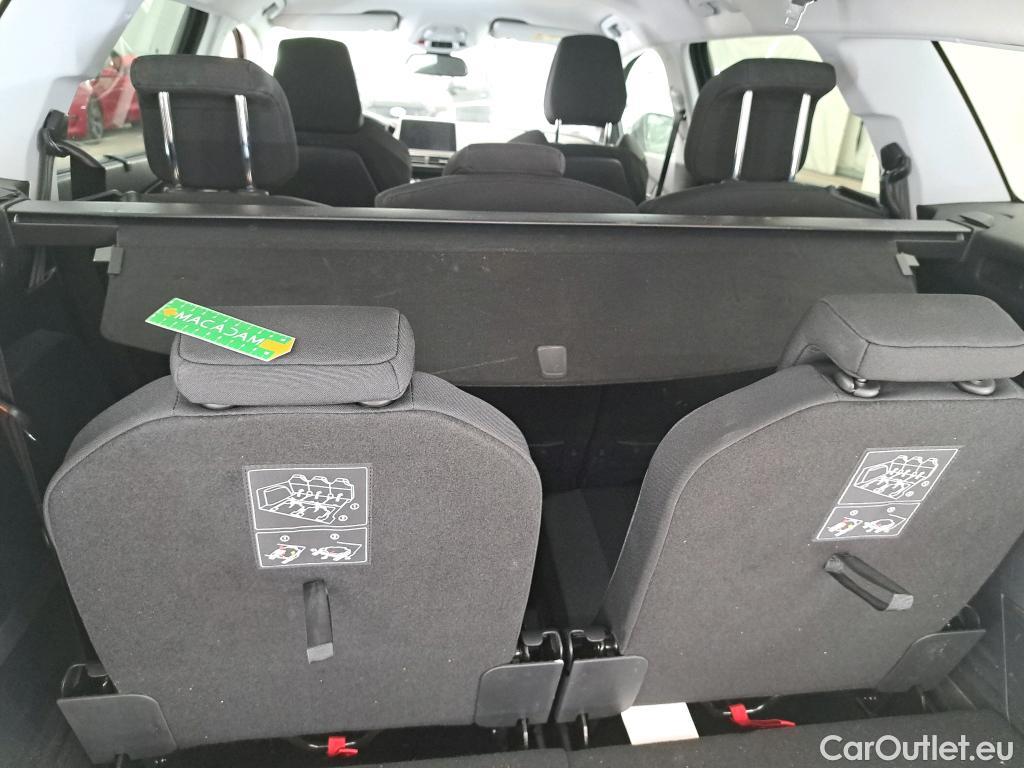  Peugeot  5008  Style 1.5 HDi 130CV BVA8 7 Sieges E6dT #41