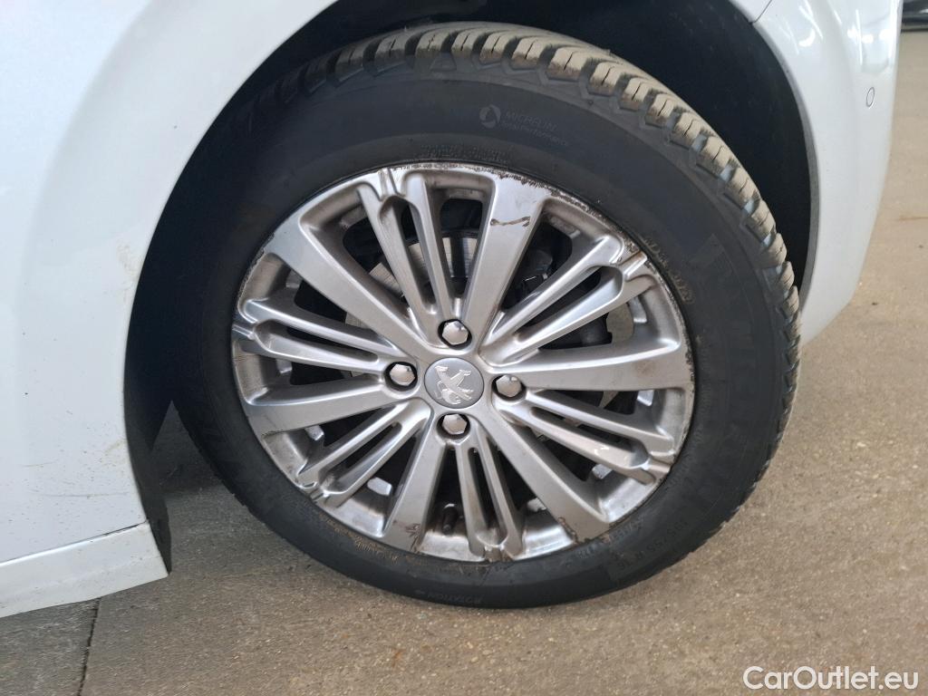  Peugeot  208  Allure 1.2 PureTech 110CV BVM6 E6dT #30
