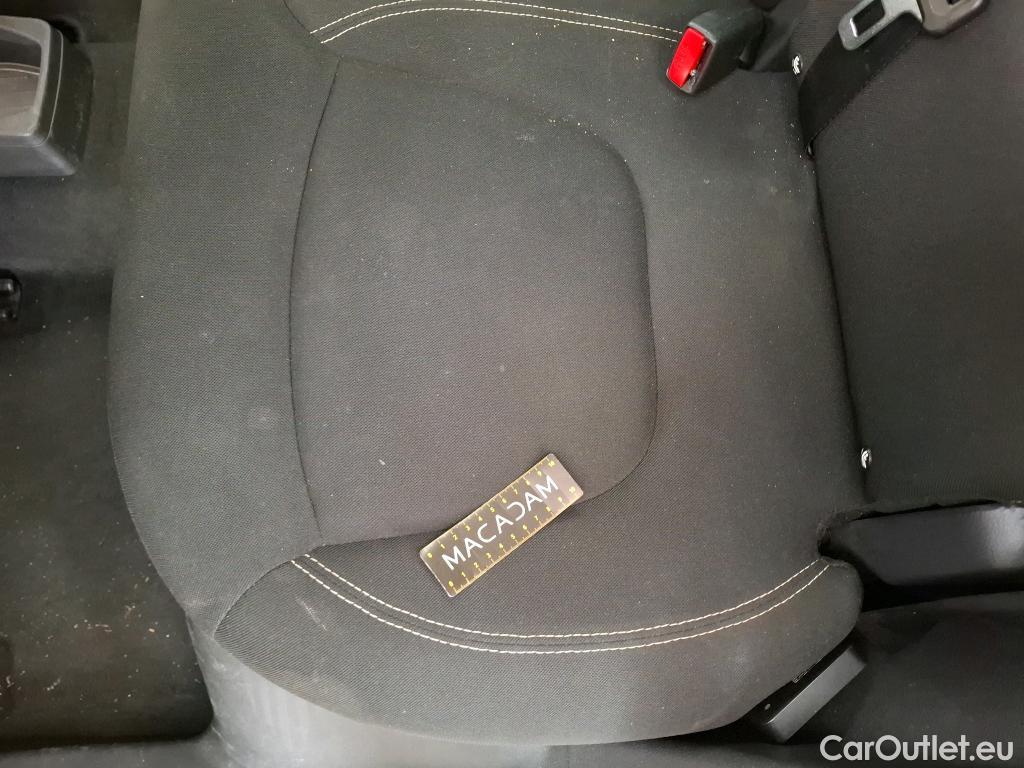  Renault  Captur  Business 0.9 TCe 90CV BVM5 E6 #22