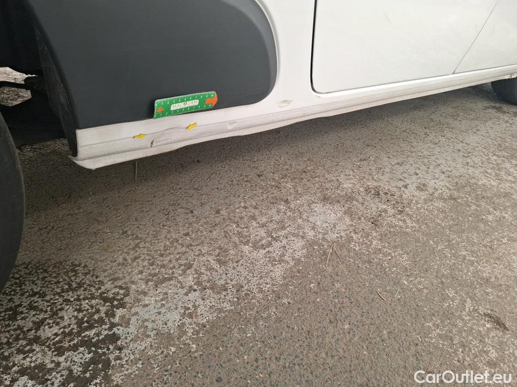  Renault  Kangoo  Express Maxi Confort - Cab. Appr. 1.5 dCi 90CV BVM5 E6 #45