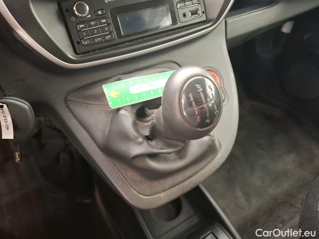  Renault  Kangoo  Express Maxi Confort - Cab. Appr. 1.5 dCi 90CV BVM5 E6 #75