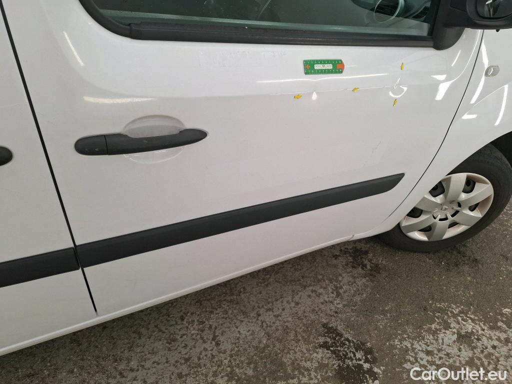 Renault  Kangoo  Express Maxi Confort - Cab. Appr. 1.5 dCi 90CV BVM5 E6 #26