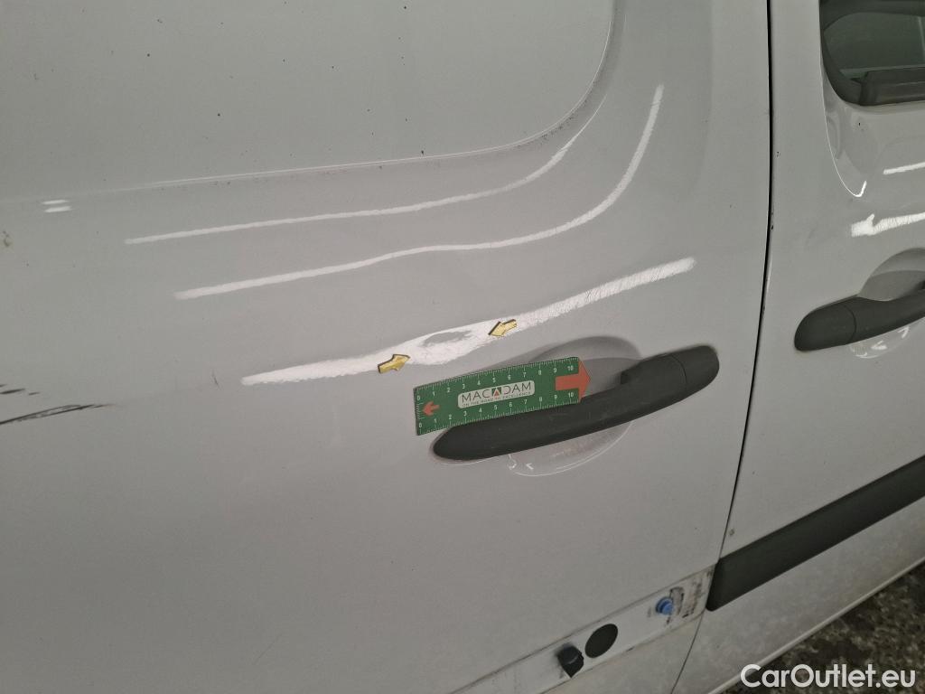  Renault  Kangoo  Express Maxi Extra (Série Spéciale) 1.5 dCi 90CV BVM5 E6 #21