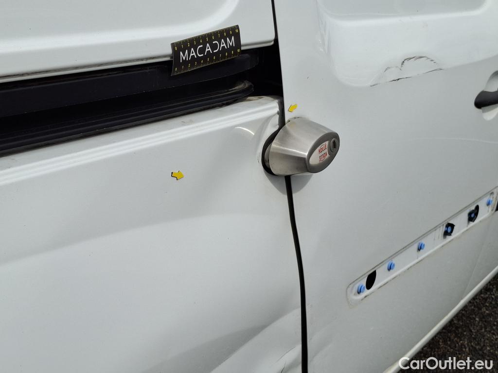  Renault  Kangoo  Express Maxi Extra (Série Spéciale) 1.5 dCi 90CV BVM5 E6 #32
