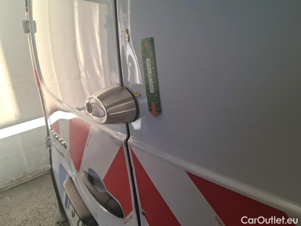  Renault  Kangoo  Express Maxi Extra (Série Spéciale) 1.5 dCi 90CV BVM5 E6 #17