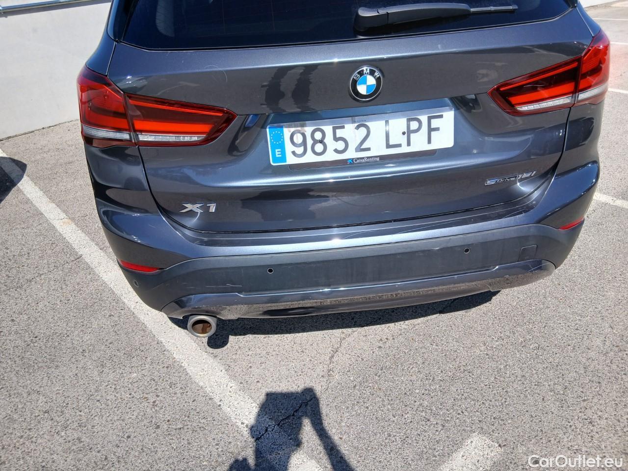  Bmw  X1 BMW SERIE  sDrive18i (CX2) #17